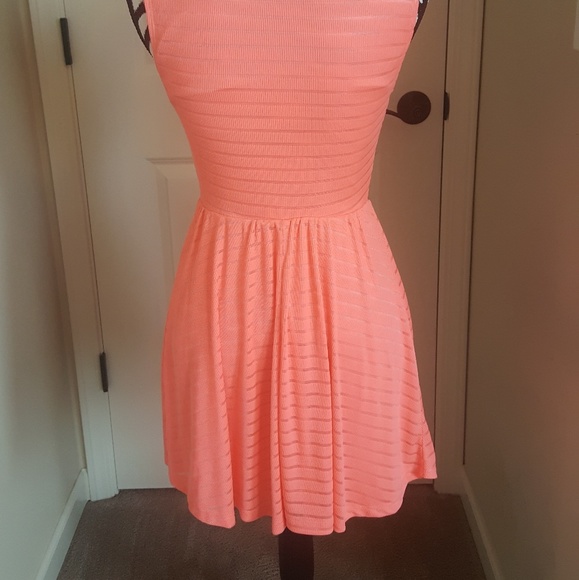 Forever 21 Coral Pleated Mini Dress - Picture 4 of 5